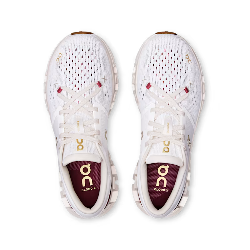 On running X 4 'Pearl Ivory'
