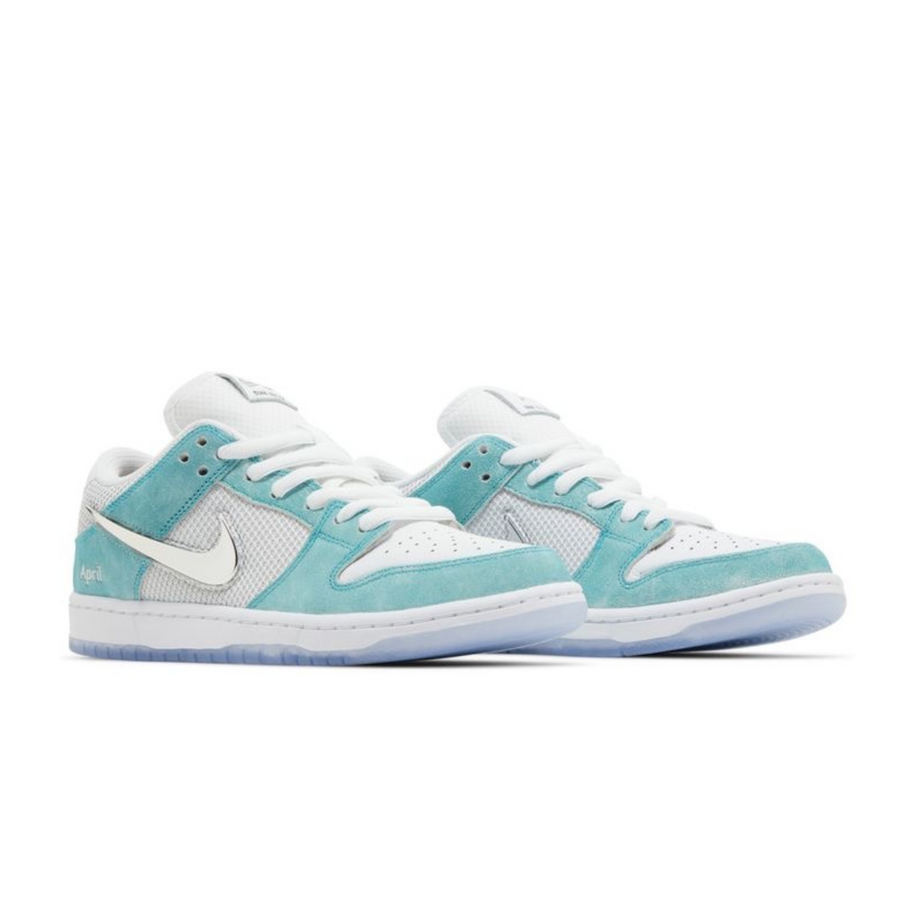 Nike Dunk Low SB 'Turbo Green'